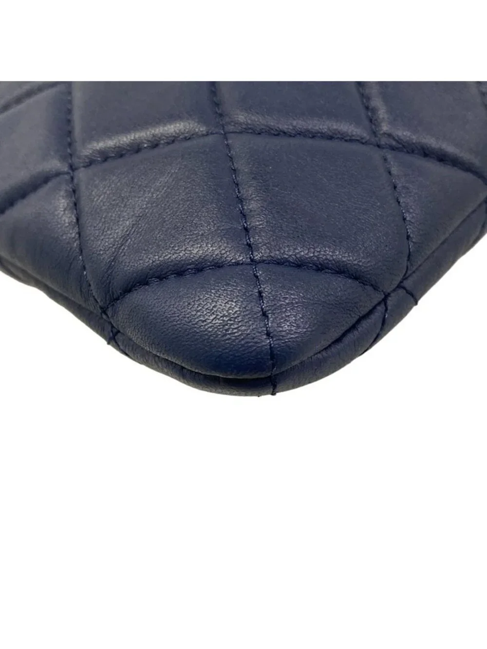 Chanel Clutch Quilted Navy Silver Lambskin
